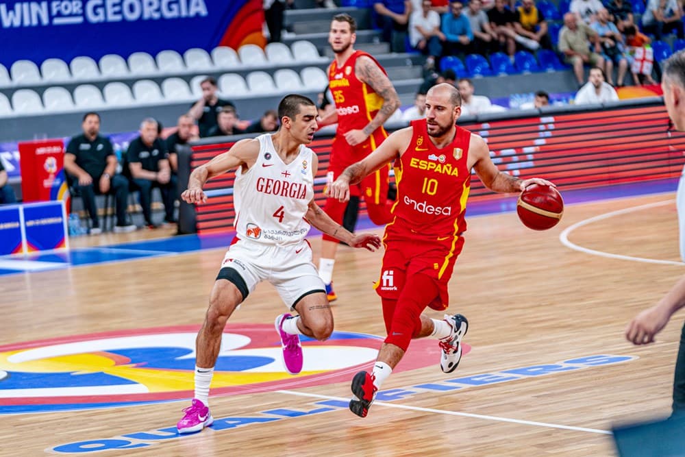 L’Espagne descend à 14 joueurs