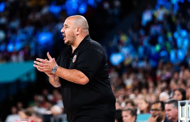 Rachid Meziane (Belgique) : « Les filles peuvent sortir de ce tournoi la tête très haute »