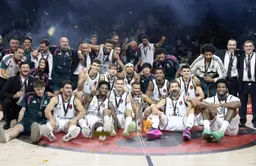 Le Real Madrid et ses 3 Français ont soulevé la première SuperCoupe EuroLeague.