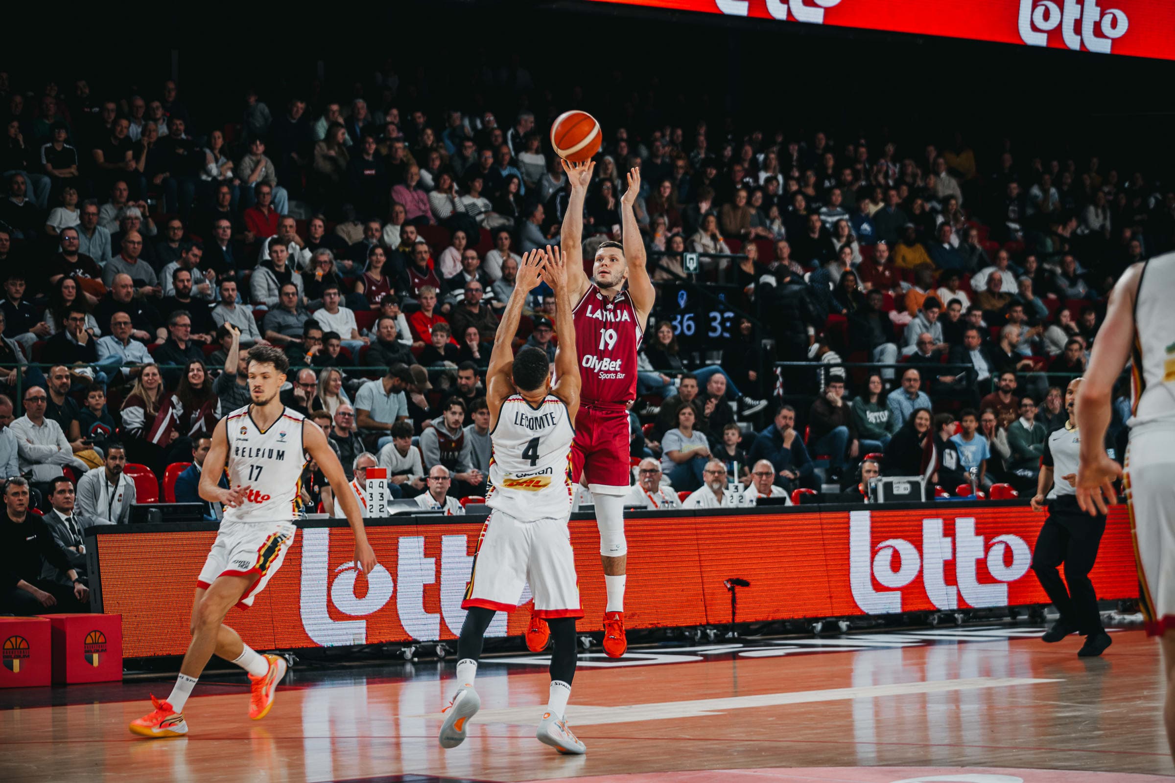 L’ancien shooteur de l’ASVEL rejoint Neptunas Klaipeda, avec Arnas Velička