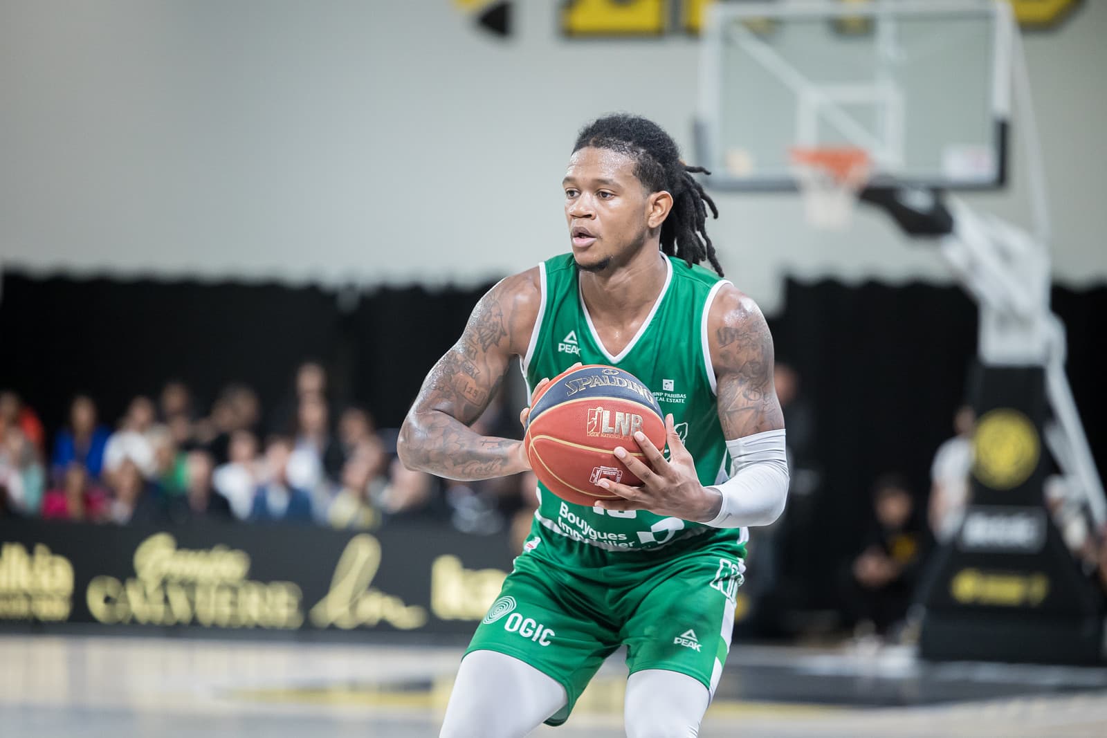 Nanterre privé de Rion Brown pour deux mois