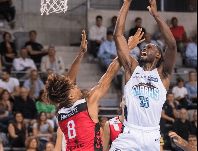 Saint-Chamond tient sa première recrue avec Roger Moute A Bidias