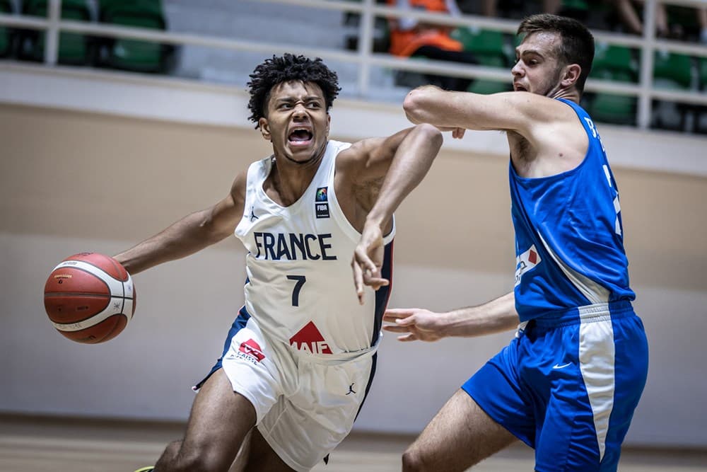 Les 12 Bleuets pour la Coupe du monde U19