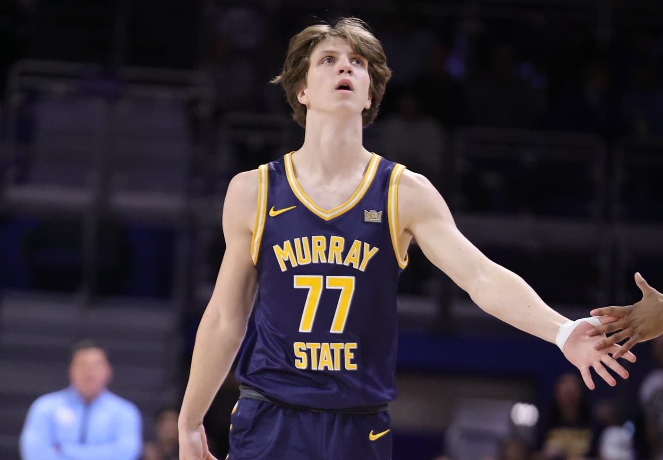 Roman Domon signe encore une grosse performance, mais Murray State cède pour la première fois de la saison en MVC