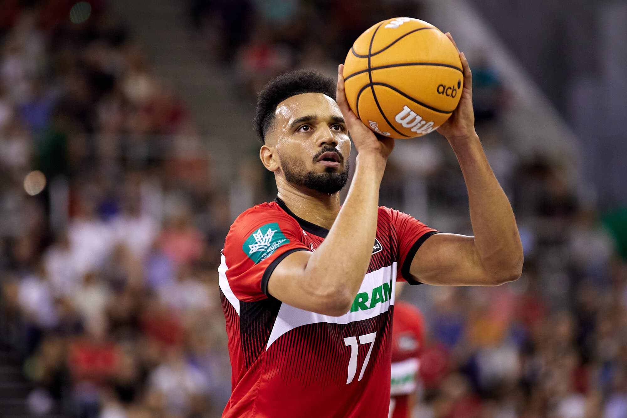 Amine Noua rebondit en Grèce