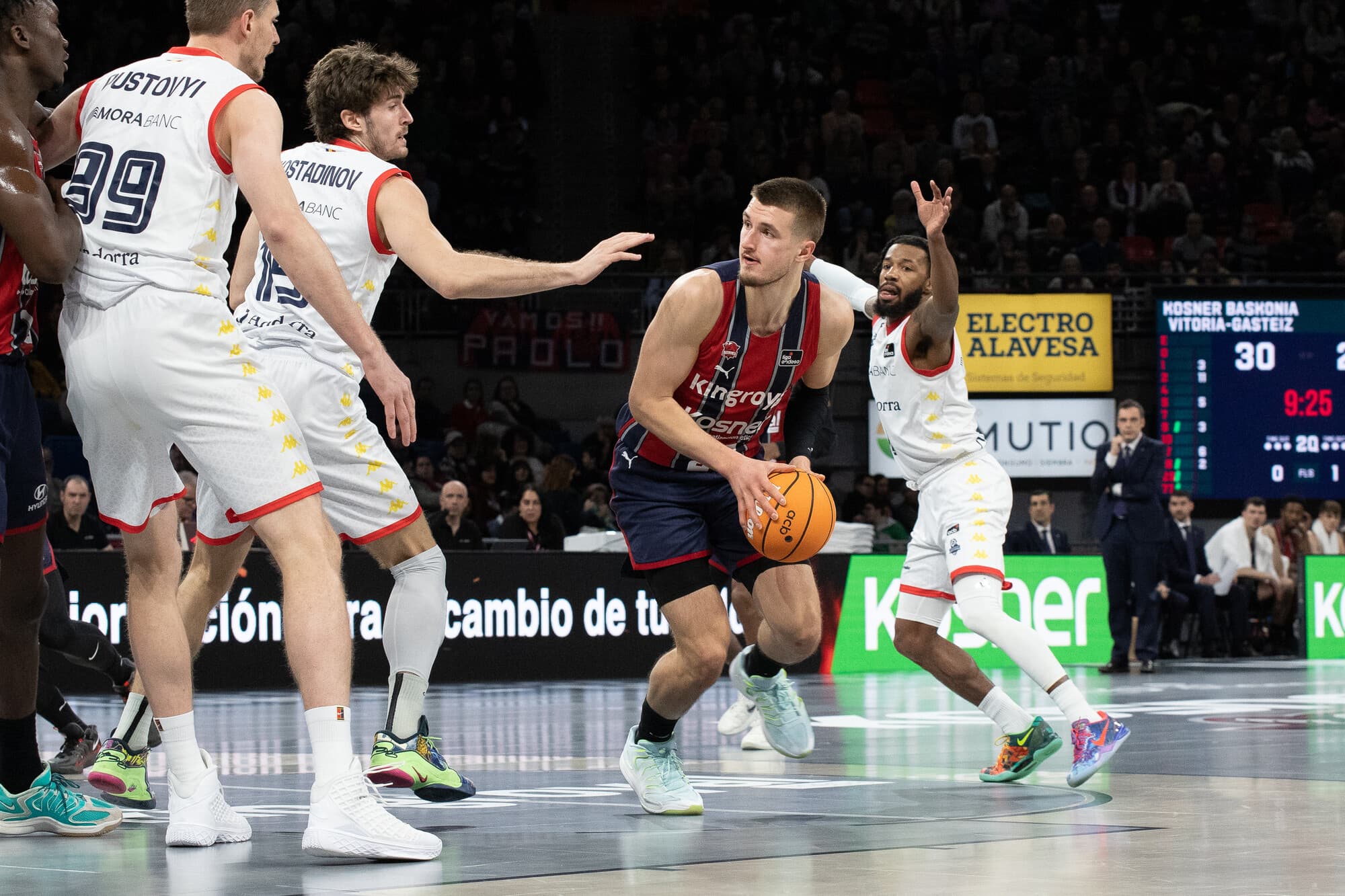 Clément Frisch brille avec Baskonia : record personnel en Liga Endesa et qualification pour la Copa del Rey