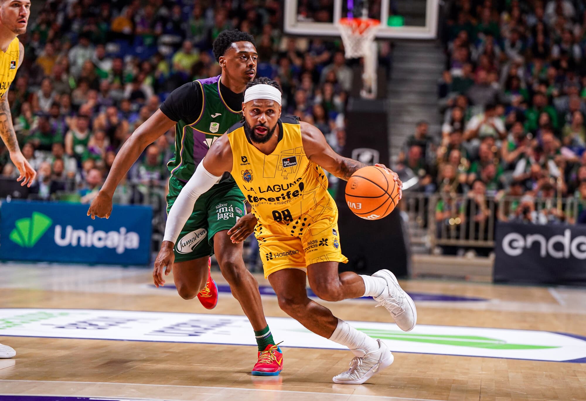 Patty Mills cartonne face au Malaga d’un Killian Tillie discret, pour ses débuts en Liga avec Tenerife