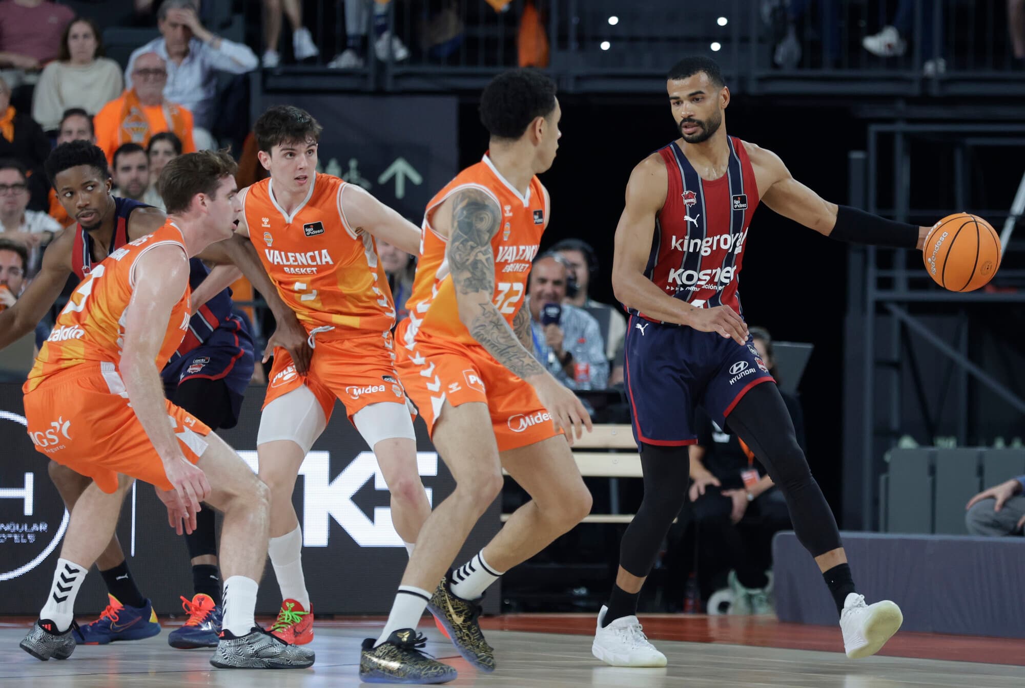 TLC et Baskonia prennent leur revanche sur Valence