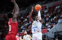 T.J. Shorts réalise un bon début de saison avec Valence