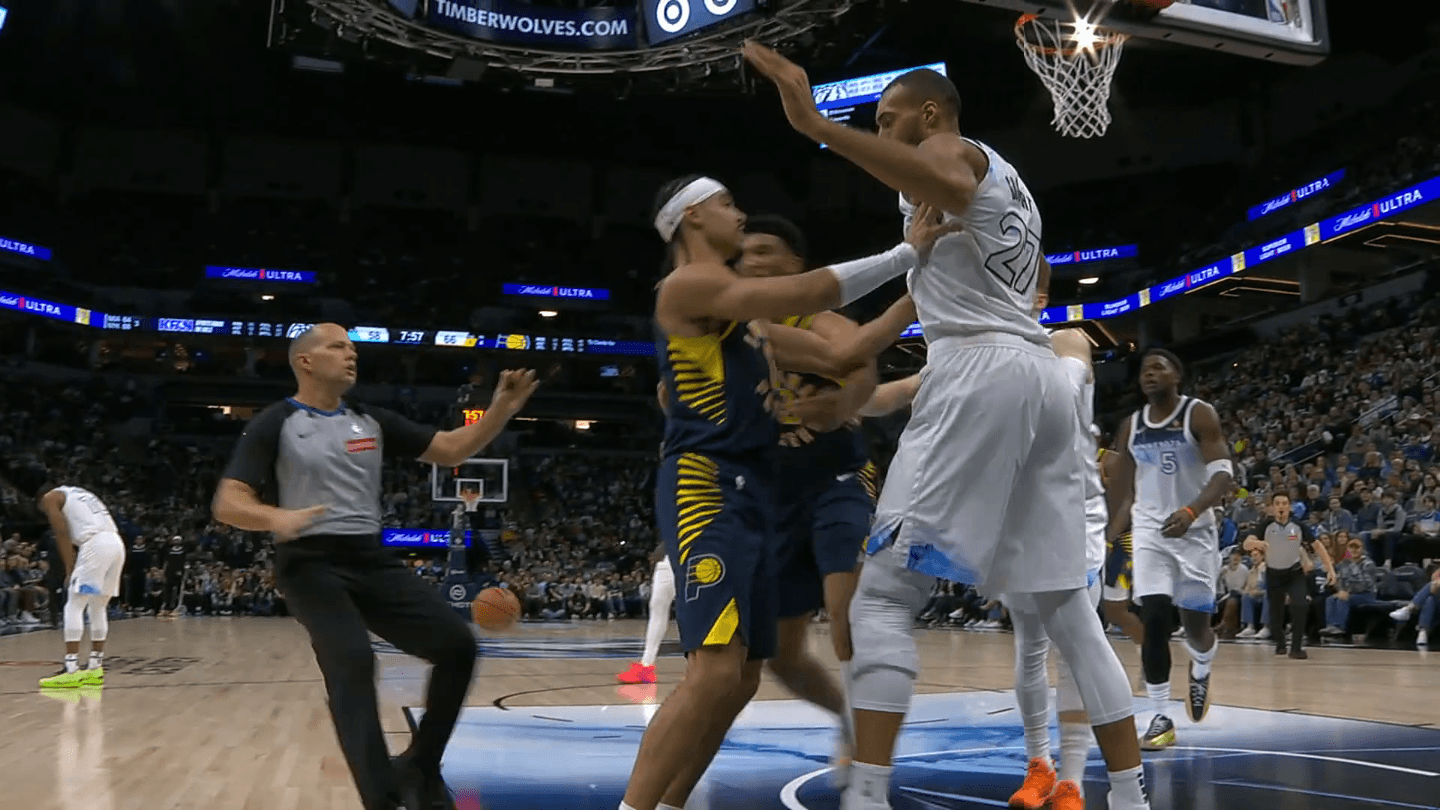Rudy Gobert expulsé, la série de victoires de Minnesota stoppée