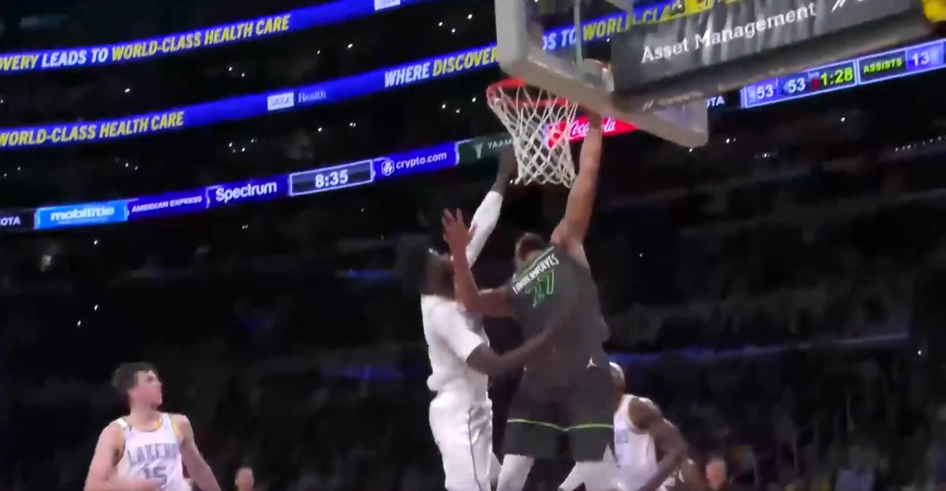 Gobert domine, Batum perd encore et Dieng se montre