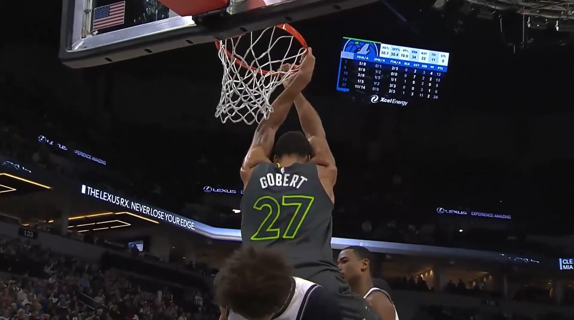 Rudy Gobert bat son record de points de la saison, en vain