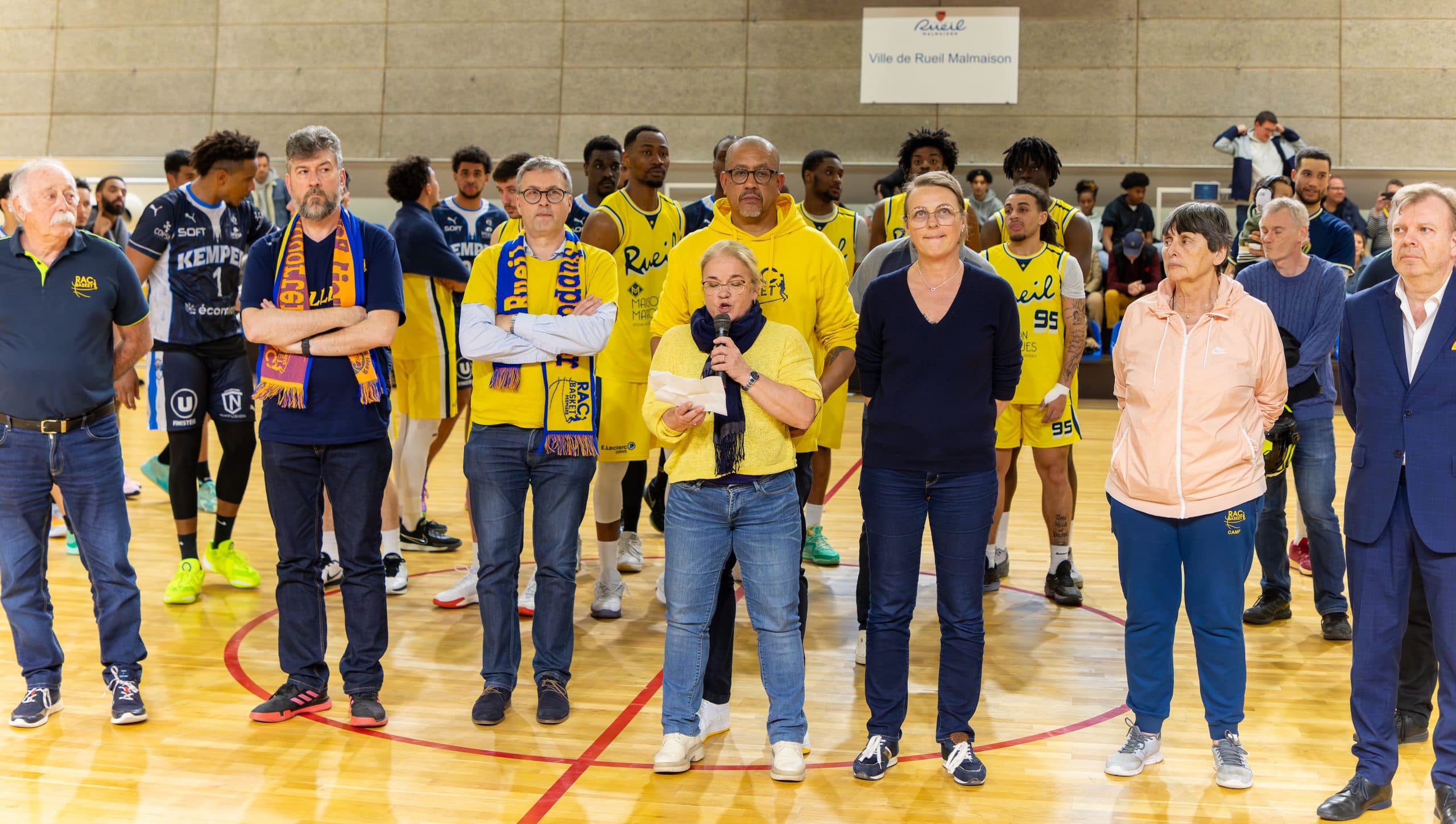« Vous venez d’assister au dernier match de NM1 au Stadium » – Hélène Héloïse, présidente du RAC Basket, annonce la fin de l’aventure en N1