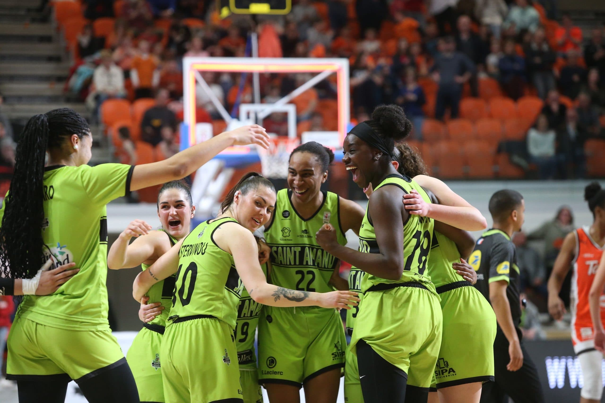 Saint-Amand crée la sensation à Bourges