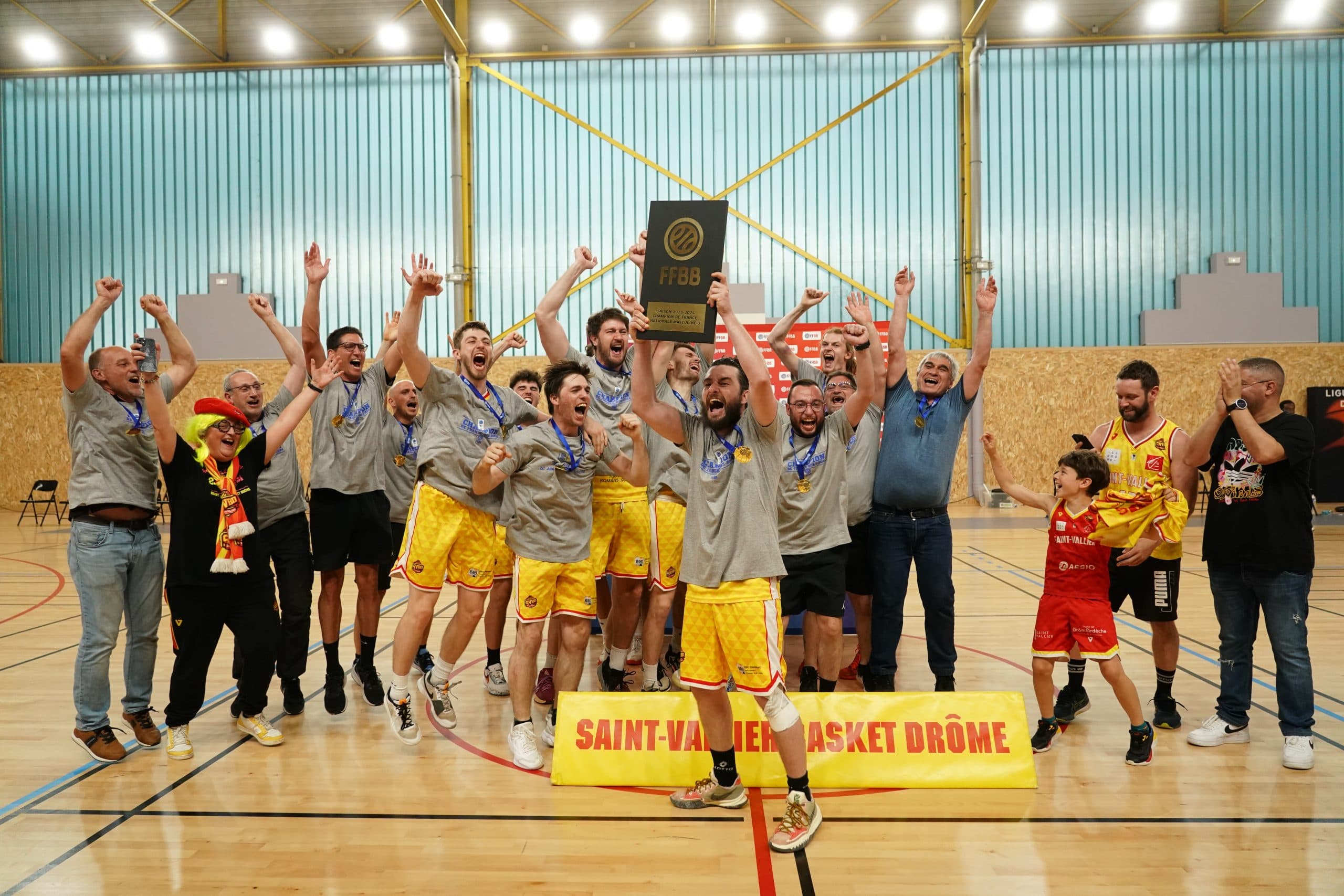 Saint-Vallier et Chauray champions de France de Nationale 3