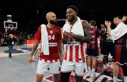 Sans prendre le jeu à son compte, Evan Fournier a contribué au succès de l'Olympiakos à Vitoria pour lancer la saison d'EuroLeague