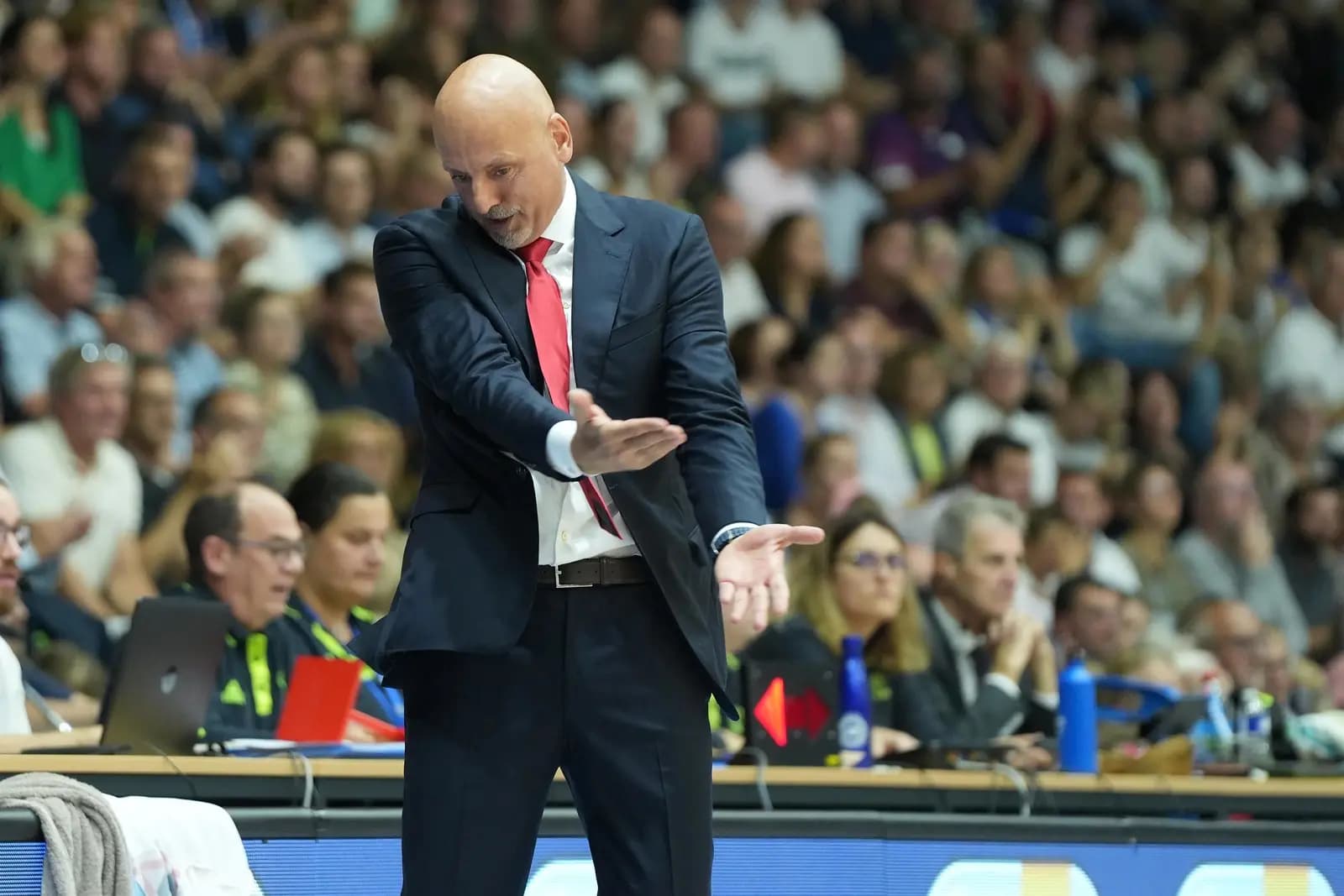 Sasa Obradovic viré par l’Etoile Rouge de Belgrade : fin du rêve pour l’ancien coach de Monaco