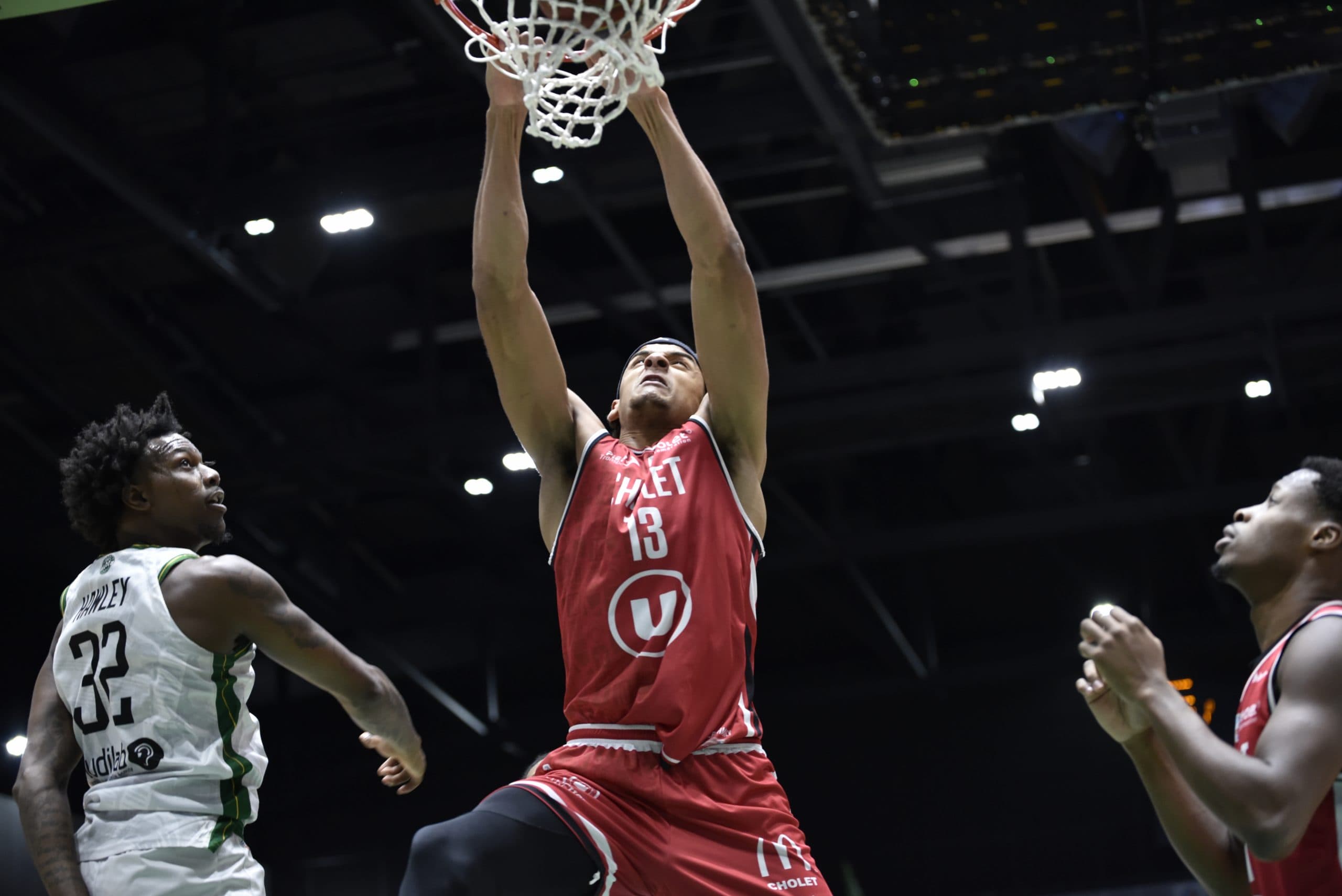 Le match de la peur tourne en faveur de Cholet