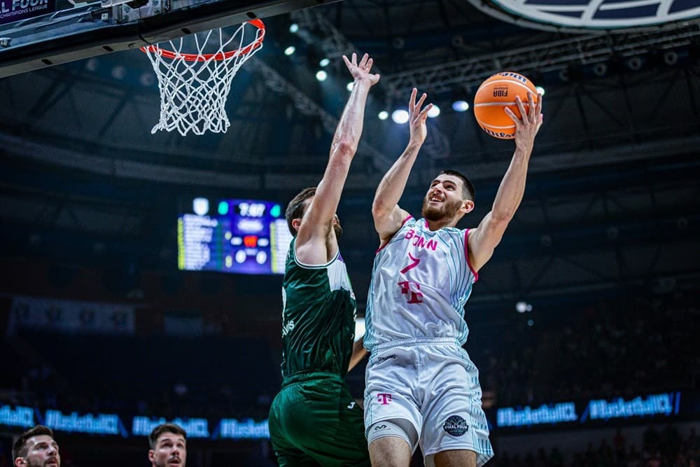 Nouvelle recrue en provenance de Bonn : Sebastian Herrera débarque à Paris