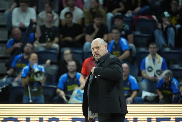 Sébastien Lambert (Challans) amer après la défaite à La Rochelle : « Nos étrangers ne nous servent à rien »