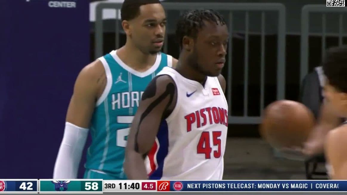 Sekou Doumbouya envoyé aux Brooklyn Nets