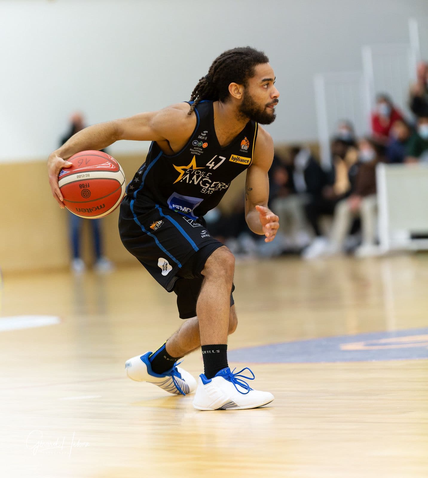 Sensationnel en NM1, Akaemji Williams prolonge à Angers