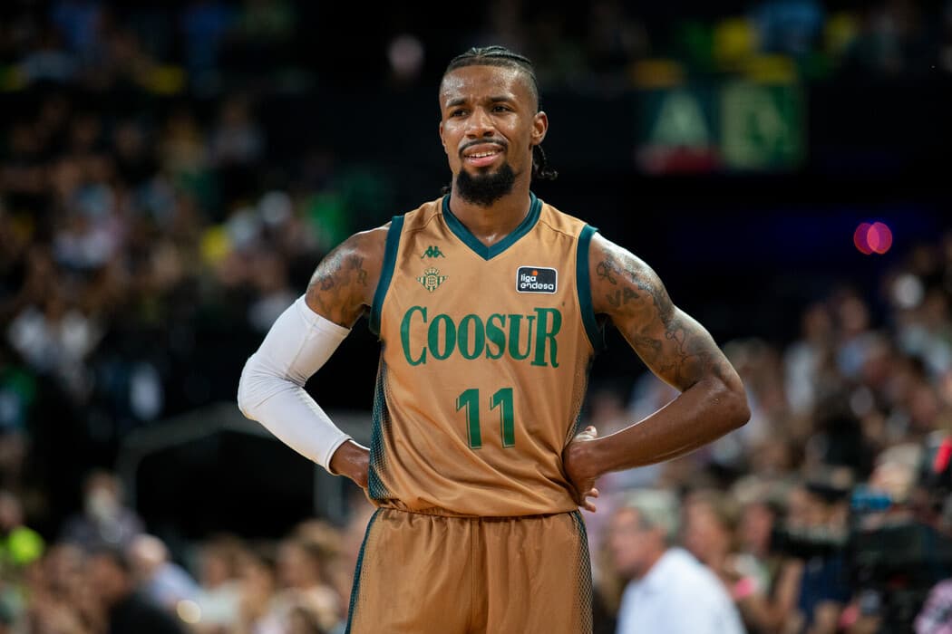 Shannon Evans II s’installe à Séville