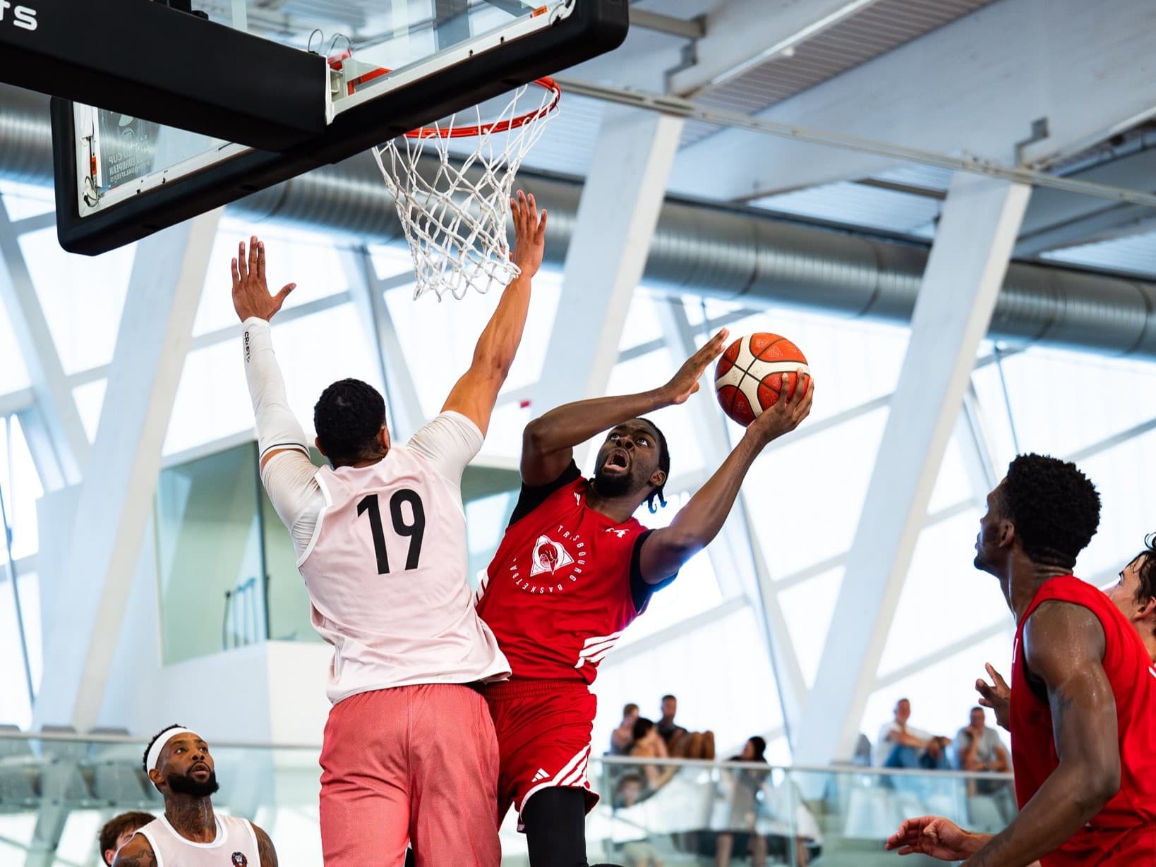 Strasbourg reçu 3/3 en présaison, après le nouveau succès face à Genève