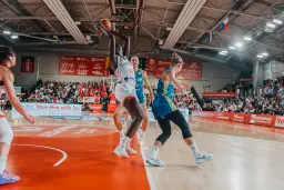 Sokhna Fall a été élue MVP du mois d'octobre en La Boulangère Wonderligue