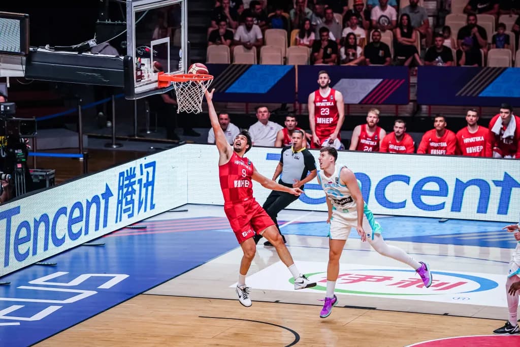 Surprise en ouverture du TQO : la Croatie administre une leçon de basket à la Slovénie !