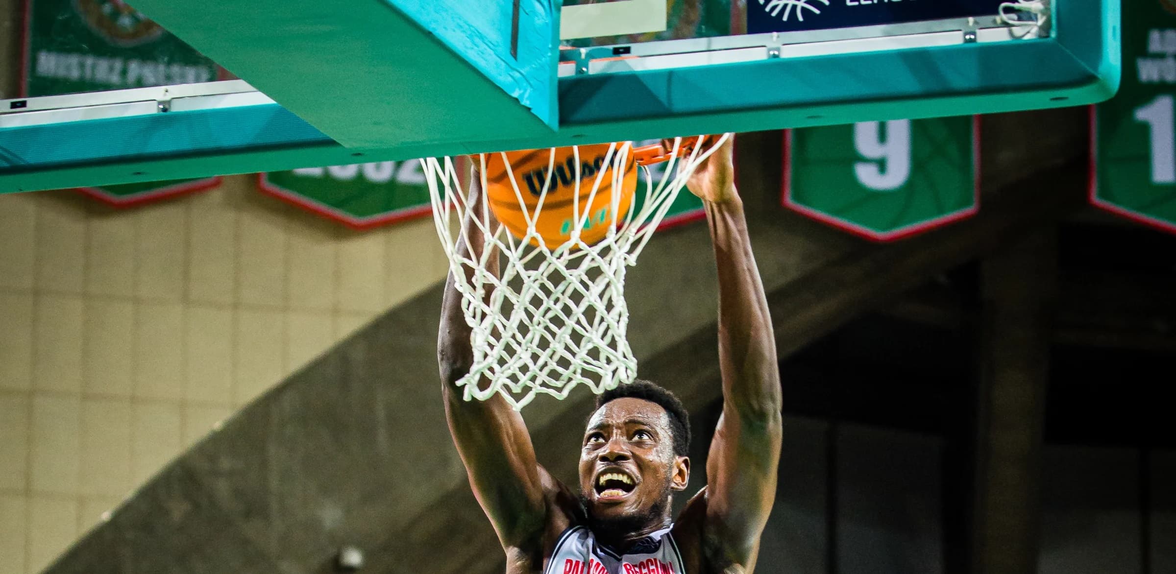 Stéphane Gombauld signe son premier double-double de la saison