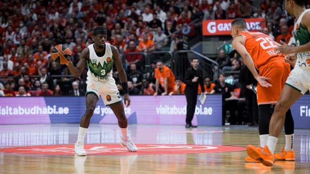 Le Zalgiris Kaunas d’un bon Francisco s’impose chez le leader, Valence et Neal Sako leaders pour conclure 2025