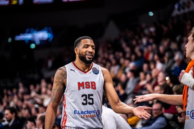 Le contreur manceau TaShawn Thomas rentre dans l’histoire de la BCL