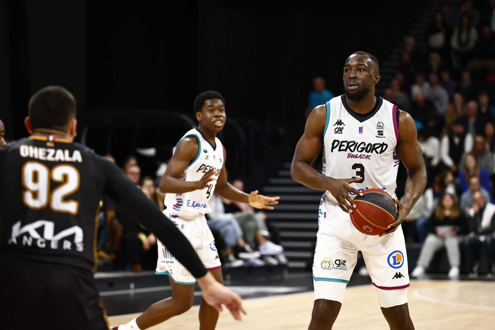 Temidayo Yussuf attendu au Portugal