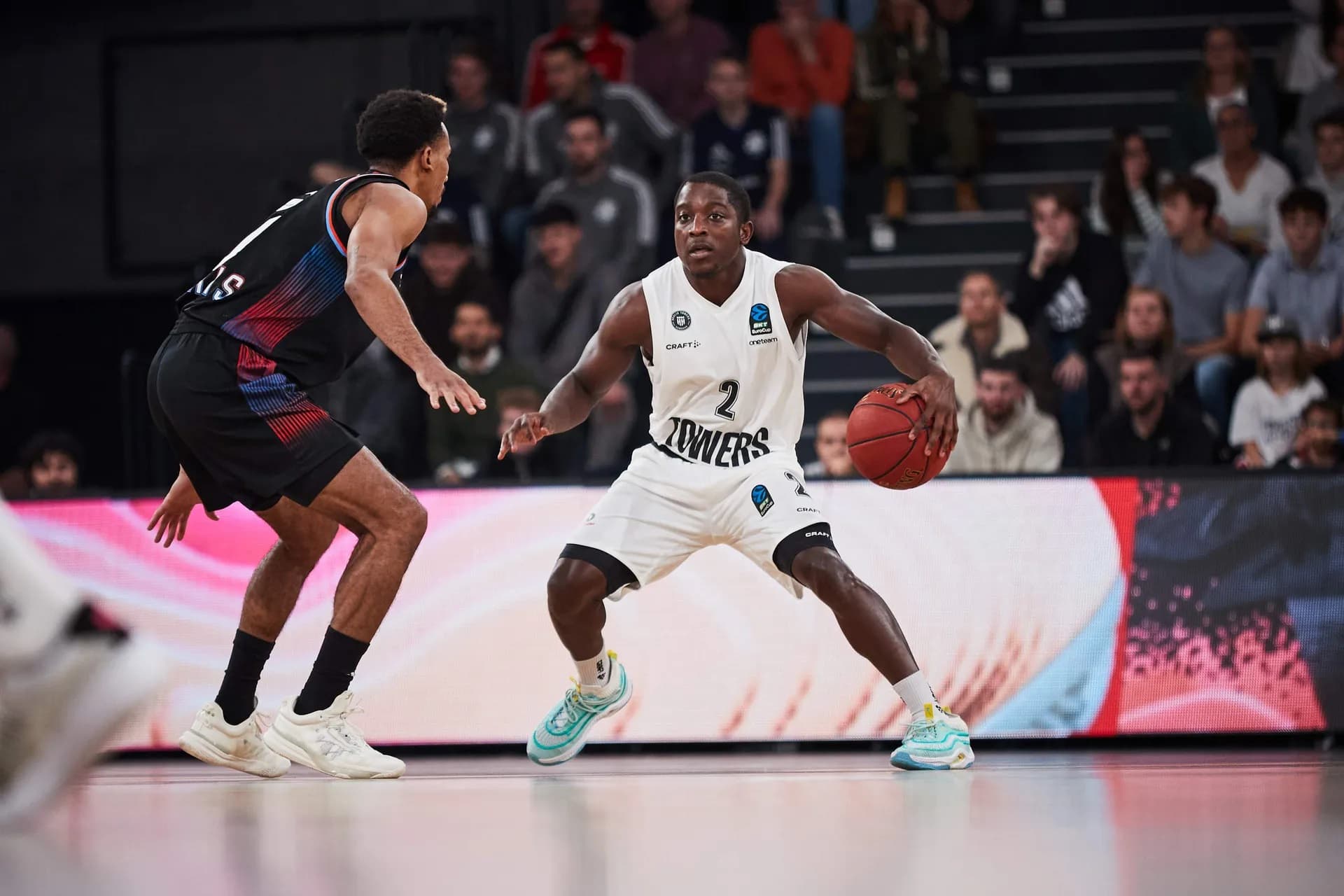 Champion de Pro B avec Saint-Quentin, Terrell Gomez quitte déjà Hambourg