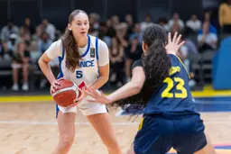 Les Bleuettes maîtrisent la Suède et rejoignent les quarts de finale de l’EuroBasket U18
