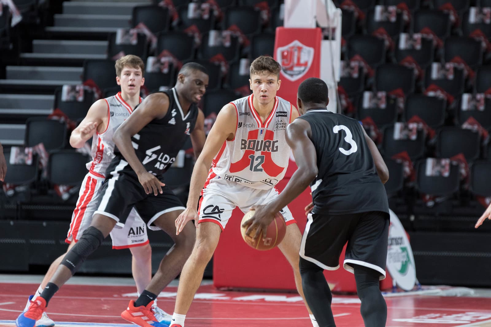 Thomas Van Ounsem change de club en Italie