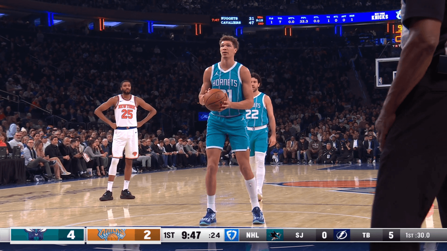 Premier coup d’arrêt pour Tidjane Salaün, victime d’une entorse à la cheville ?