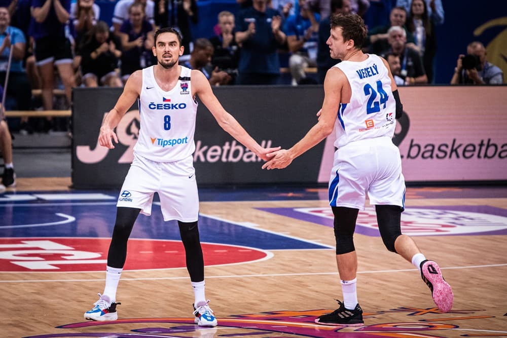 La Tchéquie se qualifie en sortant Israël