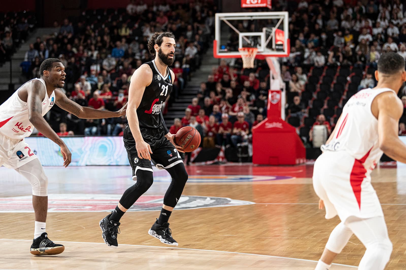 Toko Shengelia prolonge officiellement à la Virtus Bologne