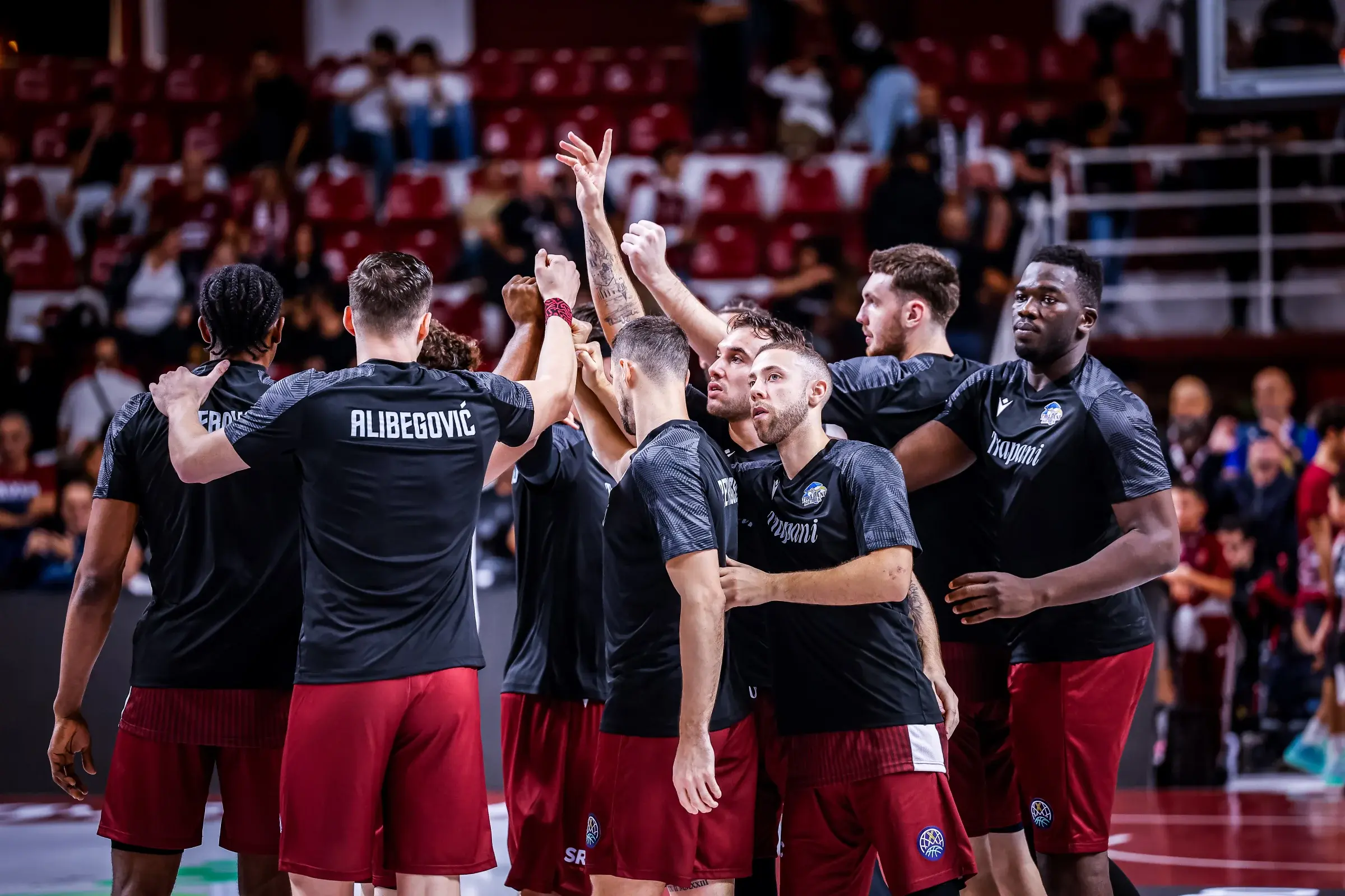 Proche de la disparition, le club italien de Trapani gagne un 10e match de suite… avec un joueur-entraîneur !