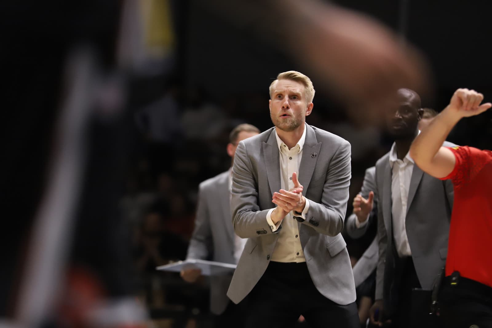 Tuomas Iisalo nommé coach intérimaire à Memphis : l’incroyable bond de Paris à la NBA