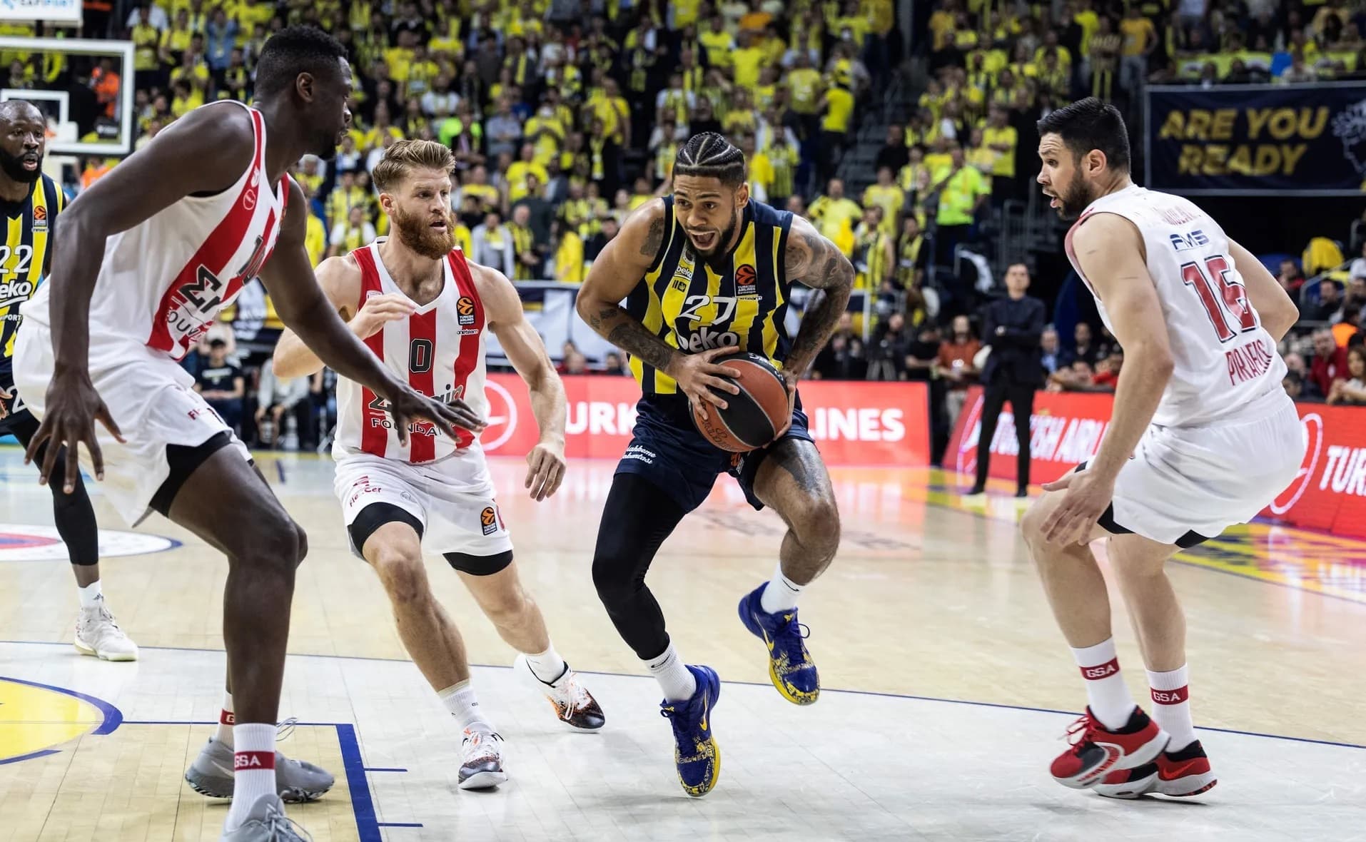 Le Fenerbahçe égalise contre l’Olympiakos, là aussi il y aura un match 5