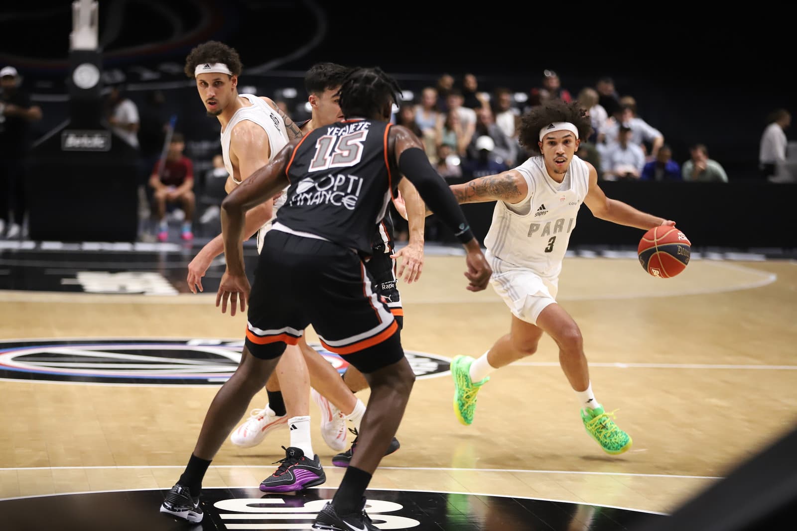 Paris, meilleure attaque et meilleure défense de Betclic ÉLITE après 10 journées