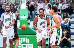 J'Wan Roberts et Devin McGlockton ont parfaitement combiné dans la raquette de Nanterre.