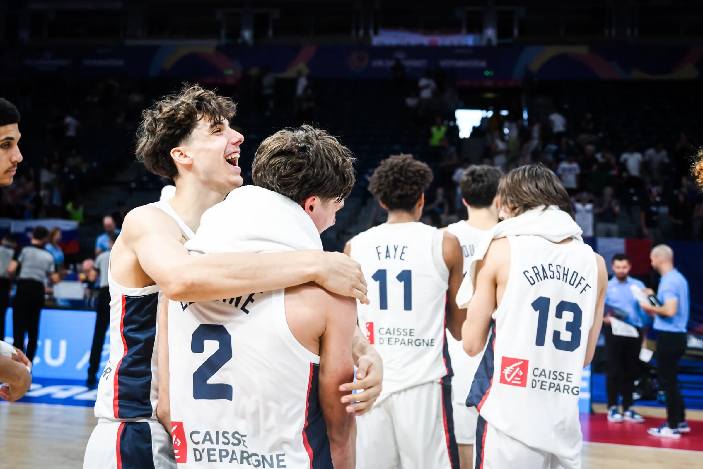 Objectif atteint pour l’équipe de France U18, qui rejoint le dernier carré