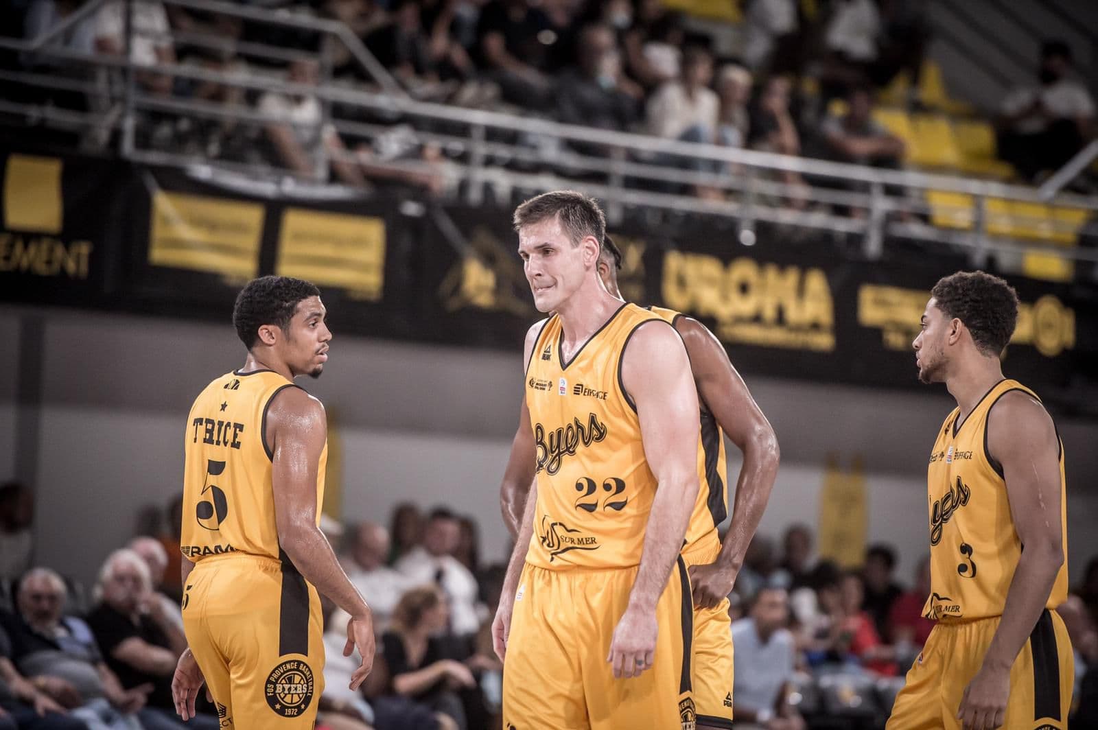 « Une claque » pour Fos-Provence, laminé à domicile par Champagne Basket