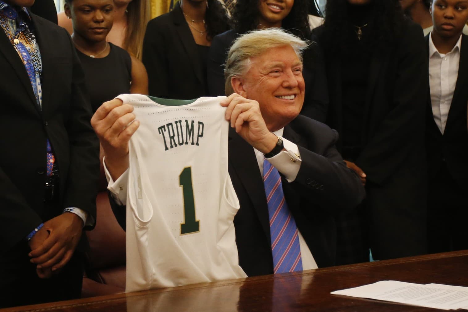 Donald Trump présent au MSG pour soutenir les Knicks en finale NBA ?