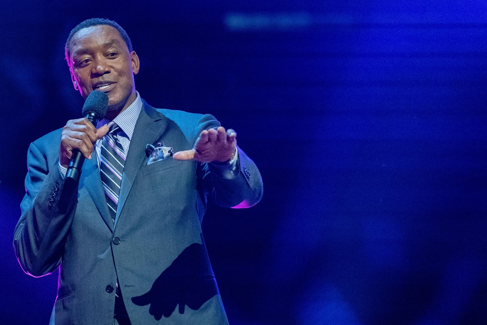 Isiah Thomas relance le débat GOAT en choisissant LeBron James plutôt que Michael Jordan