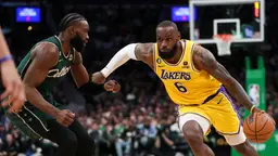 Nouveau coéquipier de LeBron James à Philadelphie, Jaylen Brown se félicite déjà de l'arrivée du King aux Sixers.